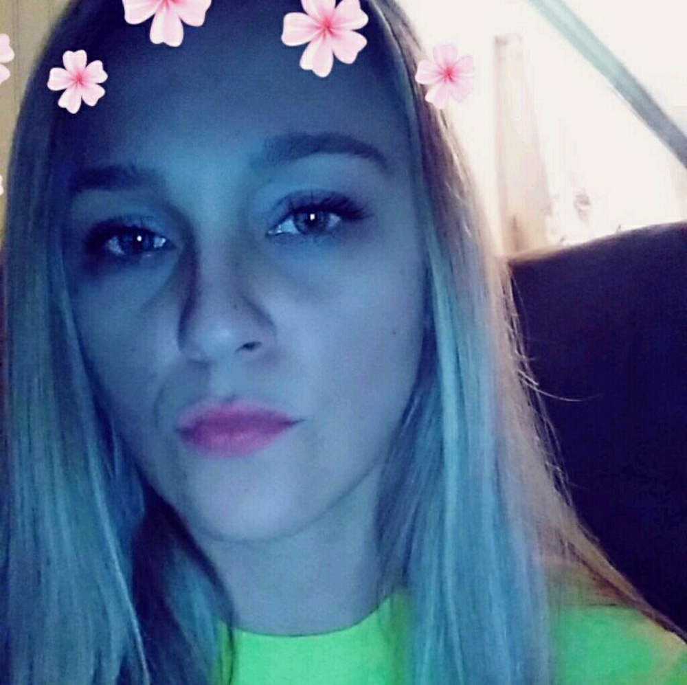 Meet your Posher, Brittany